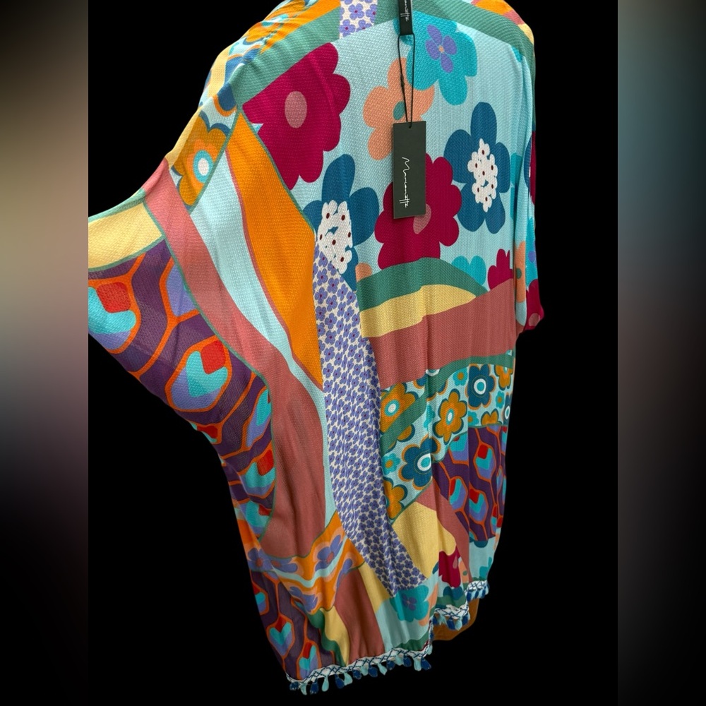 NWT‎ kimono Ruana tassels exotic viscose soft flowy 60s psychedelic flower child